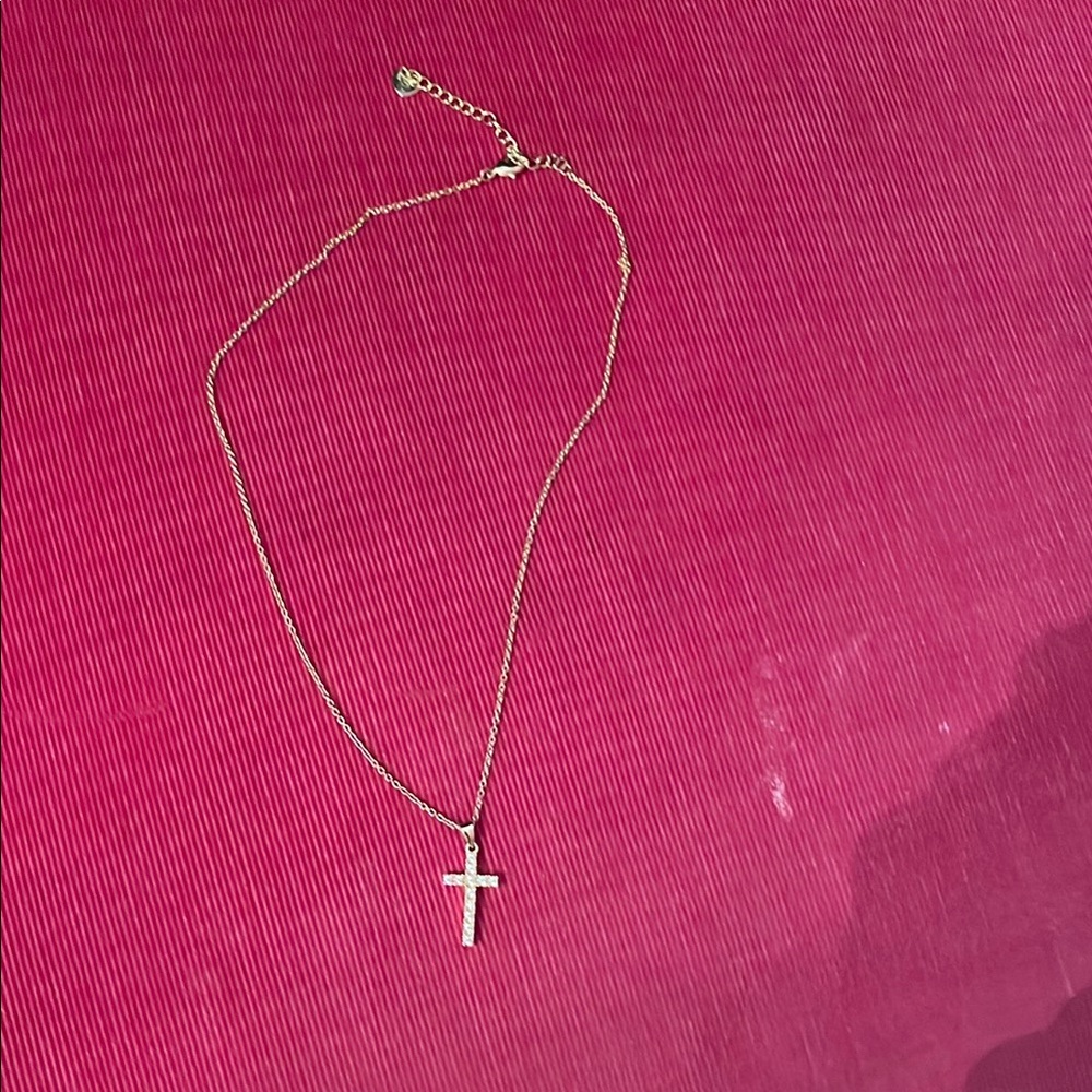 Elegant Gold Cross Necklace